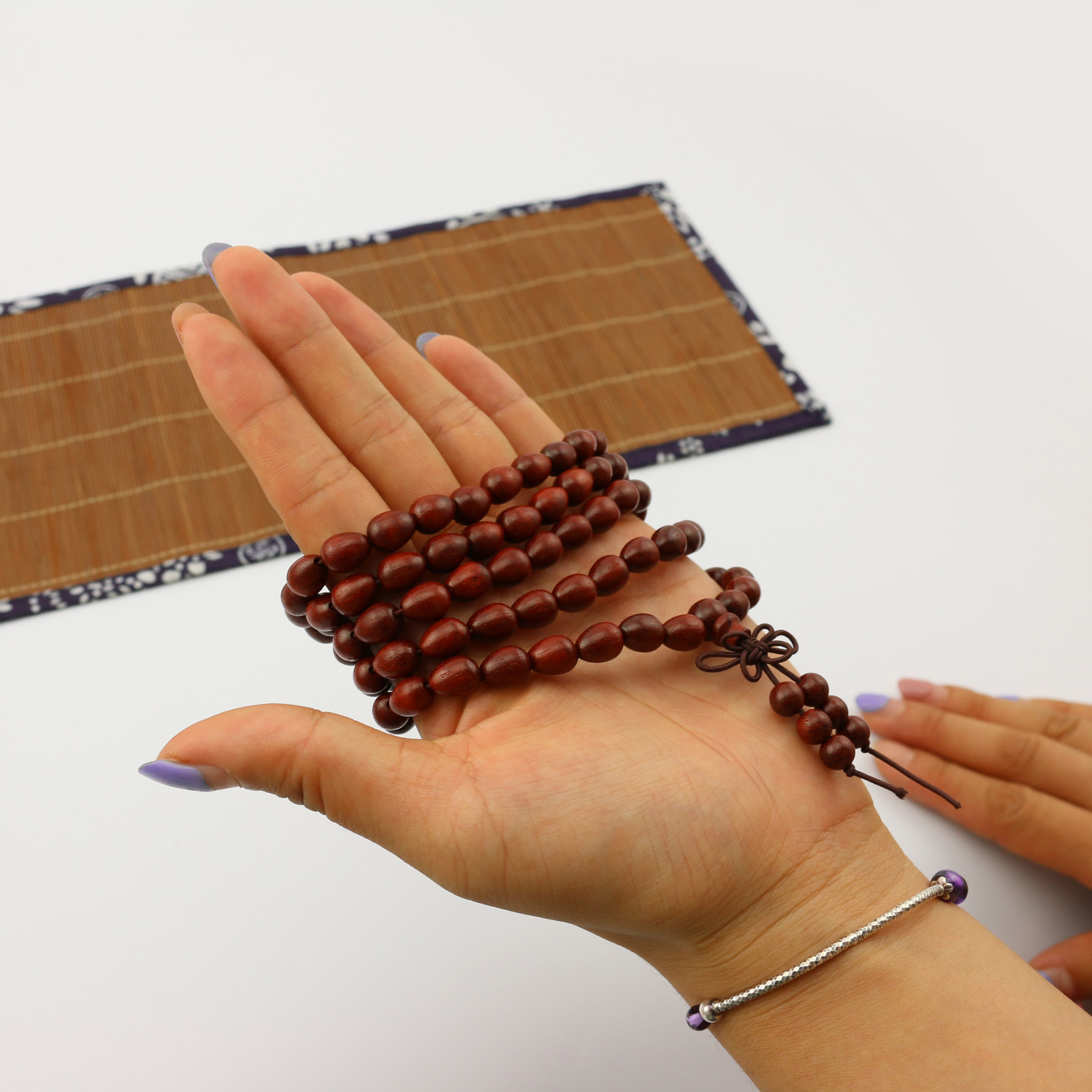 云祥木制品：手串別亂戴！明白了再戴！